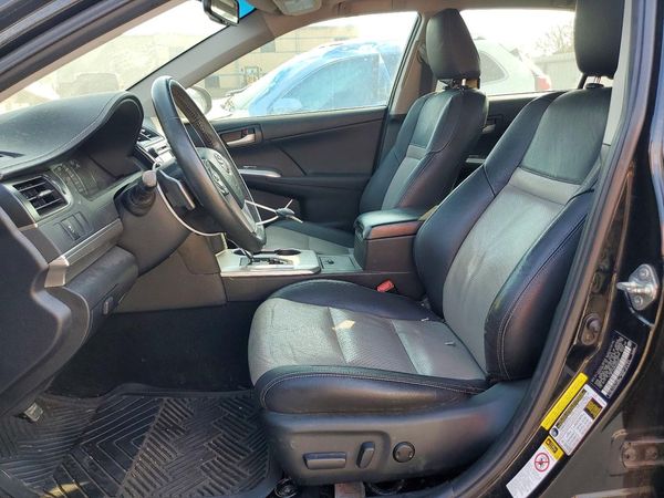 2013 TOYOTA CAMRY — DENT