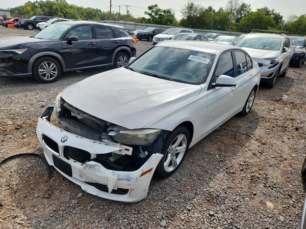 2015 BMW 3 SERIES xDrive SA — Front 3/4