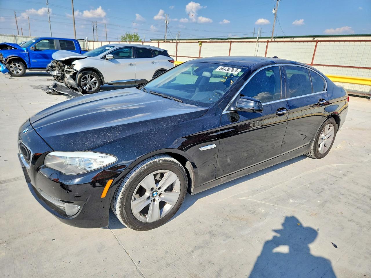 2013 BMW 528 — Front 3/4