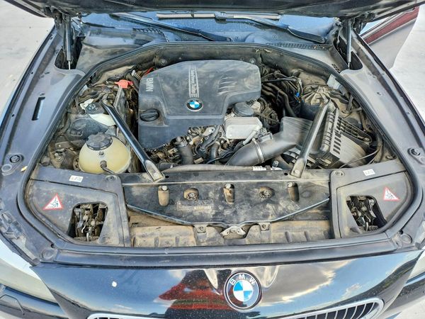 2013 BMW 528 — Engine bay