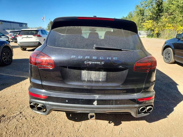 2015 PORSCHE CAYENNE — DIRR