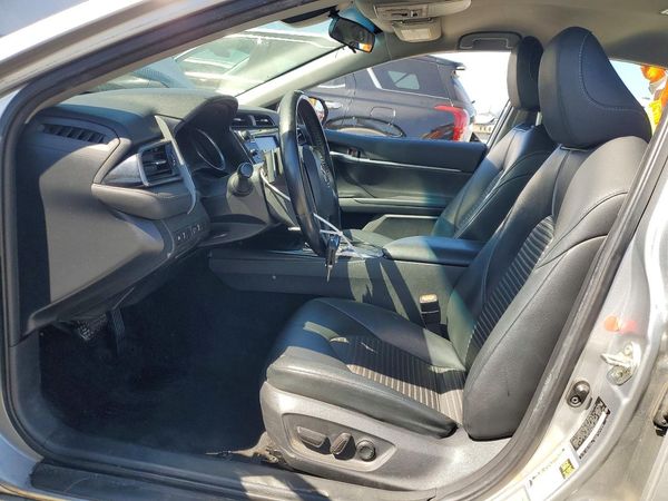 2019 TOYOTA CAMRY L/LE/SE/XLE — DENT