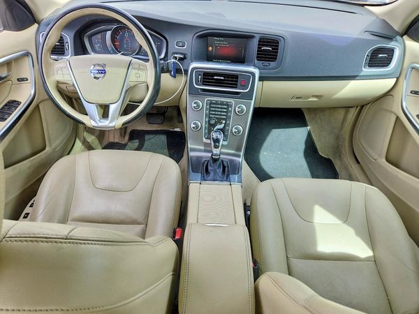 2016 VOLVO S60 — CKPT