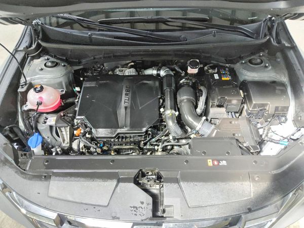 2024 HYUNDAI SANTA CRUZ — Engine bay