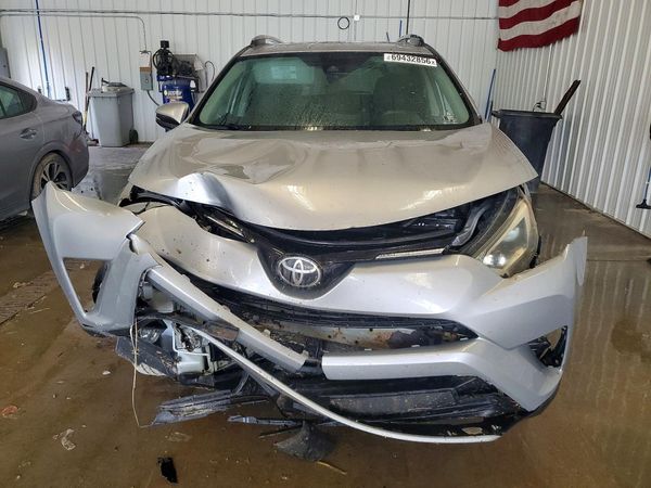 2018 TOYOTA RAV4 Adventure/XLE — DIRF