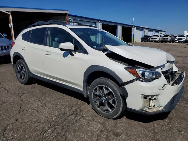 2018 SUBARU CROSSTREK Premium+BSD — Passenger 3/4