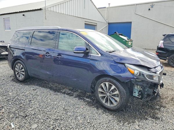 2018 KIA SEDONA — Passenger 3/4