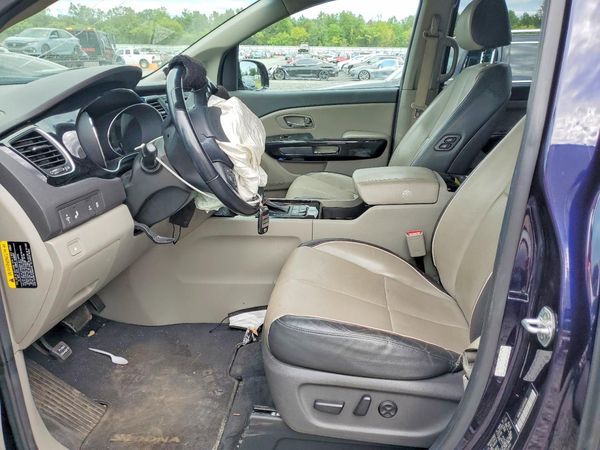 2018 KIA SEDONA — DENT