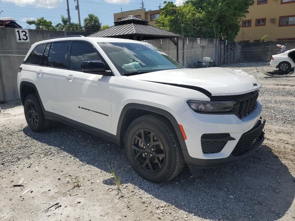 2024 JEEP GRAND CHEROKEE