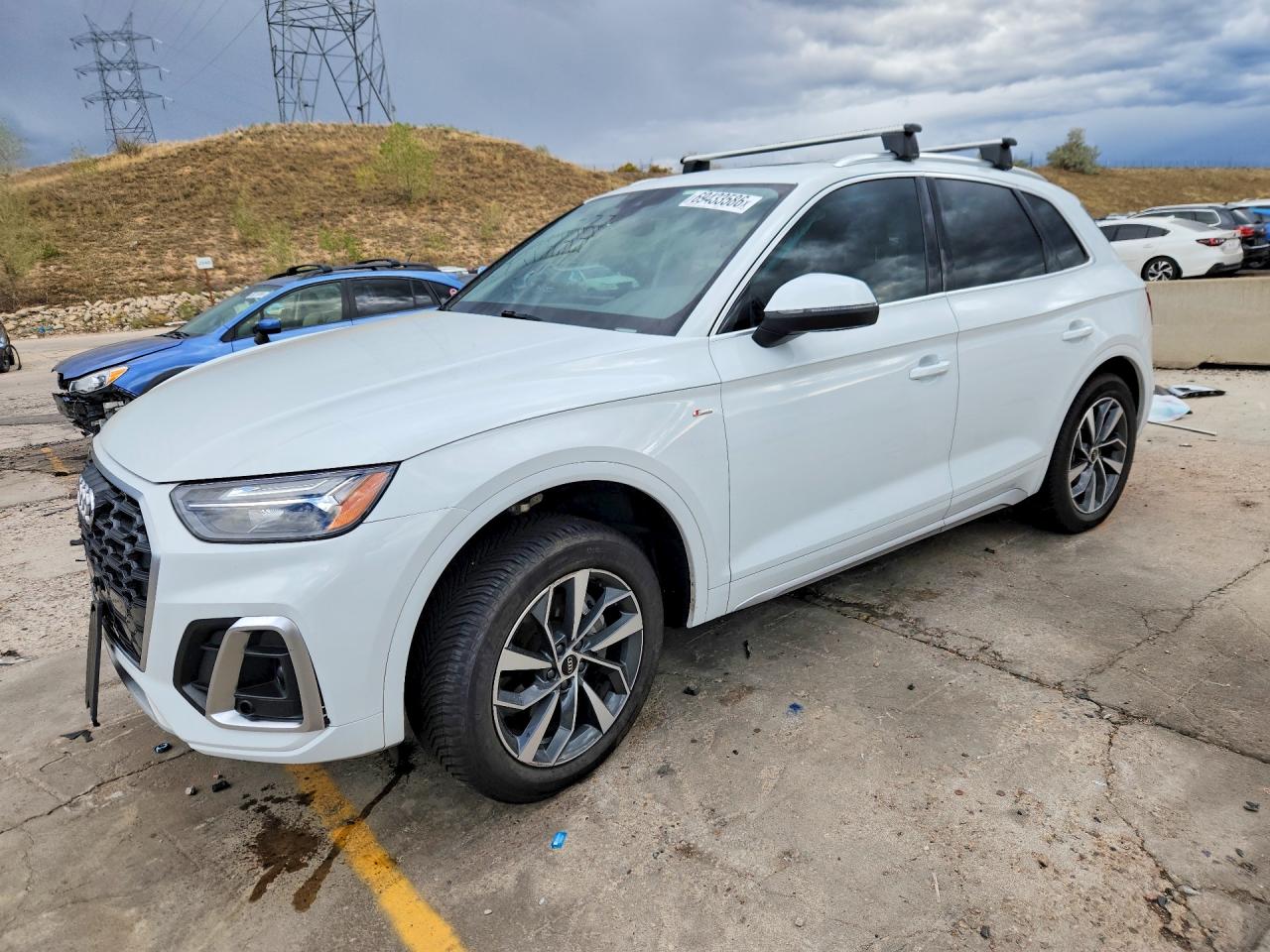2022 AUDI Q5 — Front 3/4