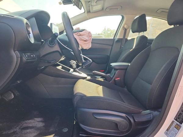 2020 KIA FORTE — DENT