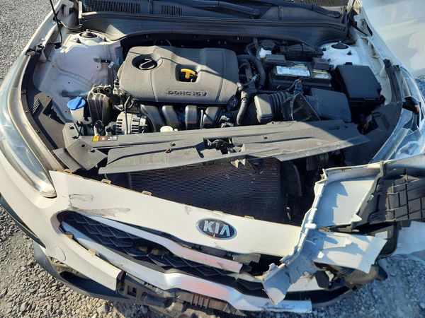 2020 KIA FORTE — Engine bay