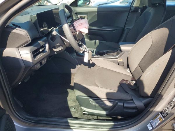 2026 KIA K4 — DENT
