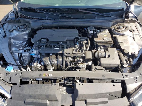 2026 KIA K4 — Engine bay