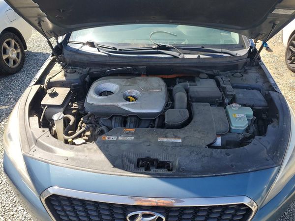 2016 HYUNDAI SONATA GL (Middle-Low)