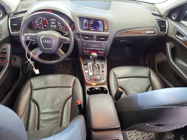 2012 AUDI Q5 — CKPT