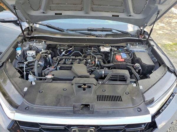2024 HONDA CR-V EX-L — Engine bay