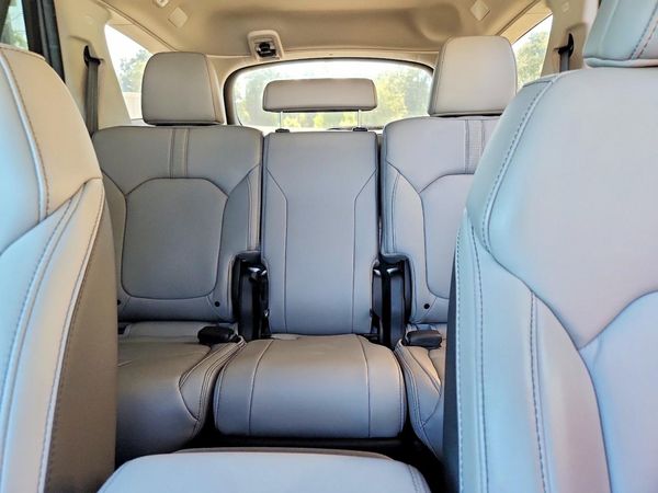2025 HONDA PILOT TOURING, TOURING HPD — SUVN