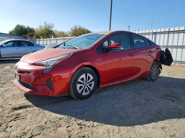 2017 TOYOTA PRIUS One/Two — Front 3/4