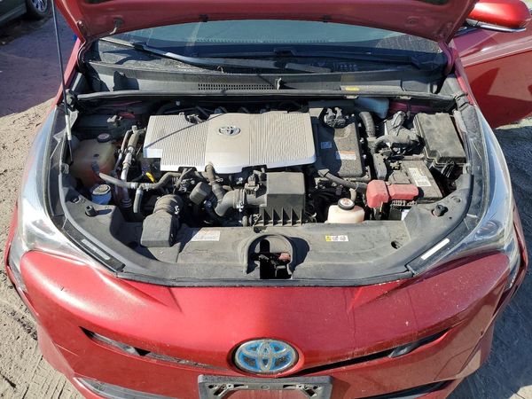 2017 TOYOTA PRIUS One/Two — Engine bay