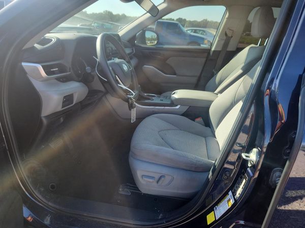 2020 TOYOTA HIGHLANDER L