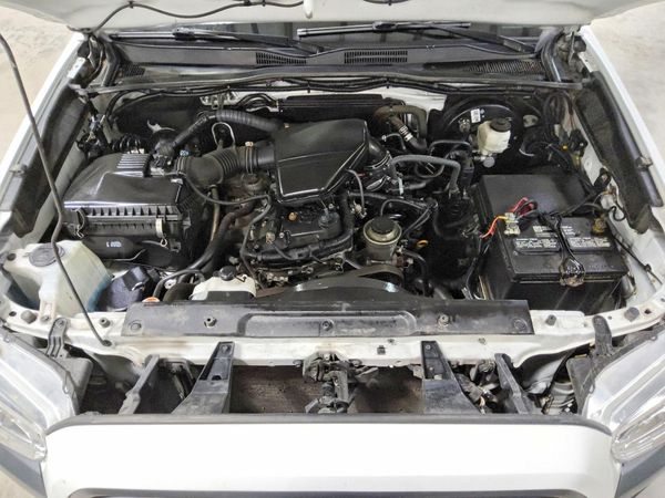 2023 TOYOTA TACOMA SR5 — Engine bay