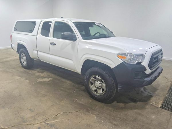 2023 TOYOTA TACOMA SR5 — Passenger 3/4