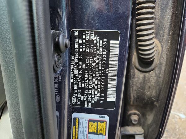2013 KIA SORENTO Base / LX — VINS