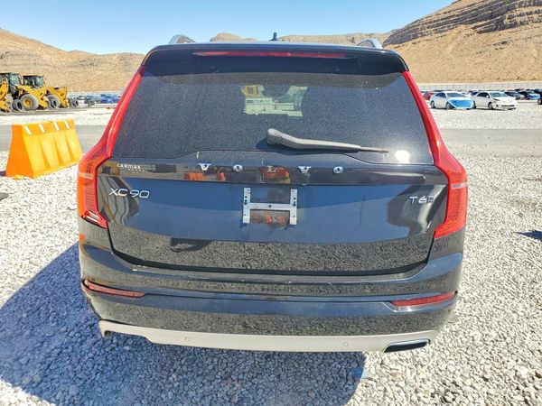 2018 VOLVO XC90 Momentum — DIRR