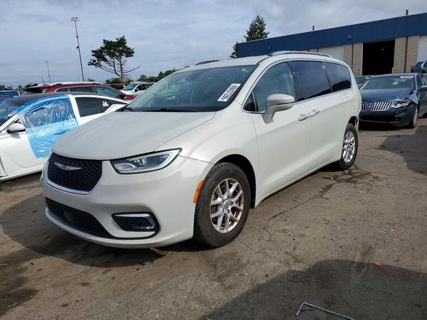 2021 CHRYSLER PACIFICA — DSFA — Front 3/4