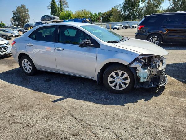 2014 TOYOTA COROLLA L/LE — Passenger 3/4