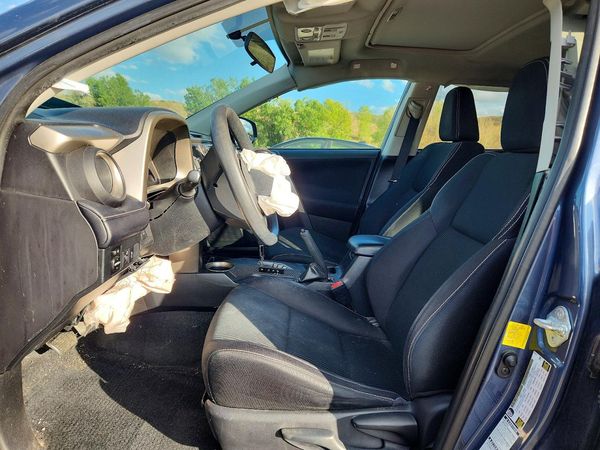 2013 TOYOTA RAV4 Sports — DENT