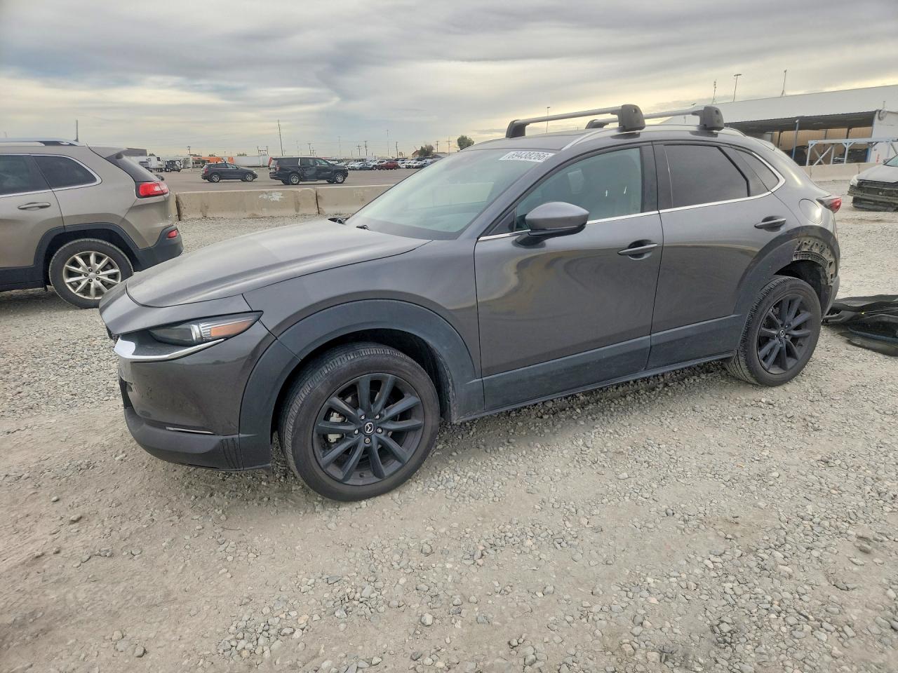 2022 MAZDA CX-30 Premium Package — Front 3/4