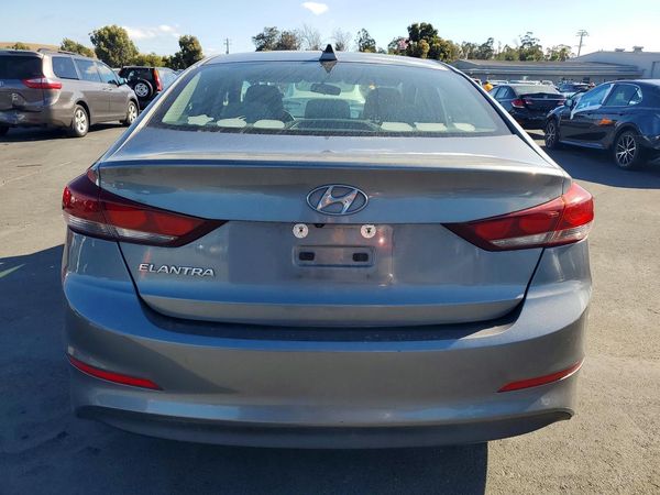 2018 HYUNDAI ELANTRA