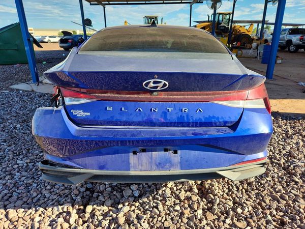 2021 HYUNDAI ELANTRA SEL — DIRR