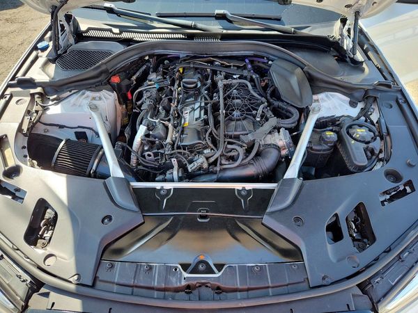 2021 BMW 540 — Engine bay