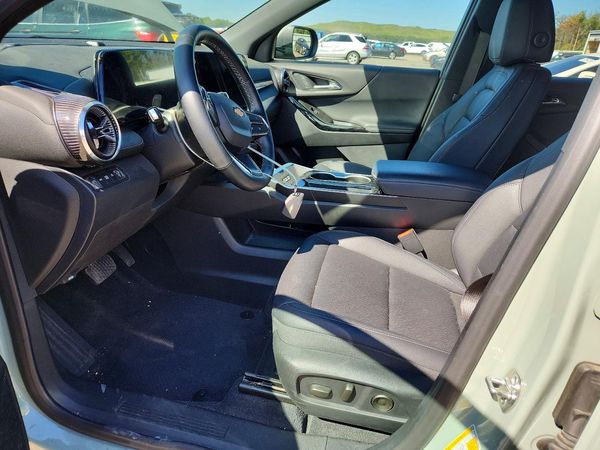 2025 CHEVROLET EQUINOX 1LT — DENT