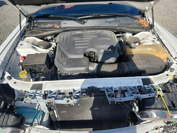 2019 DODGE CHALLENGER — Engine bay