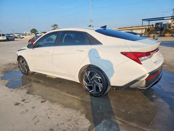 2025 HYUNDAI ELANTRA Limited — DSRA