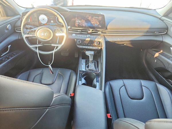 2025 HYUNDAI ELANTRA Limited — CKPT