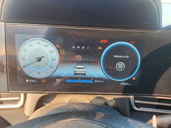 2025 HYUNDAI ELANTRA Limited — ODOM
