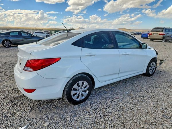 2015 HYUNDAI ACCENT GL(Middle-low) — PSRA