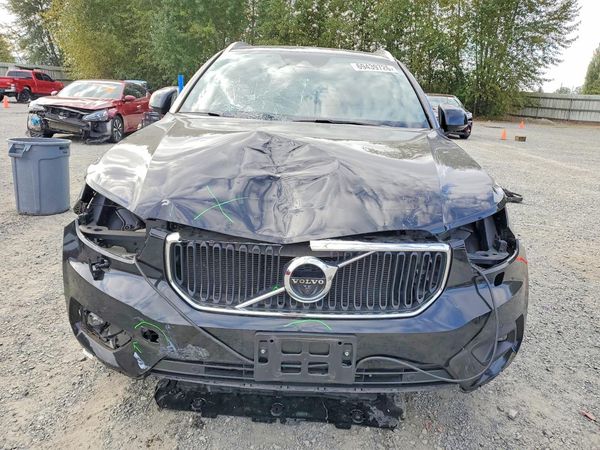 2019 VOLVO XC40 — DIRF