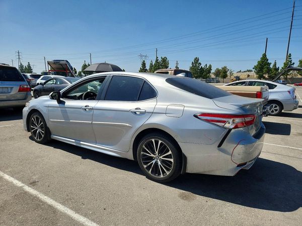 2020 TOYOTA CAMRY