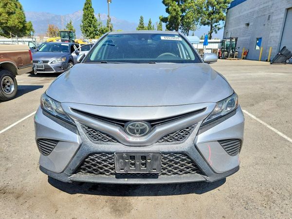 2020 TOYOTA CAMRY