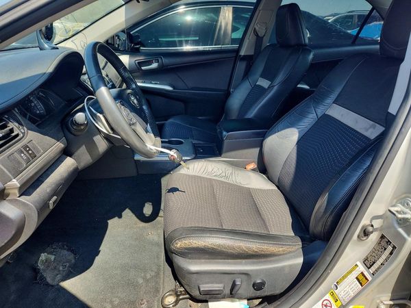 2012 TOYOTA CAMRY — DENT