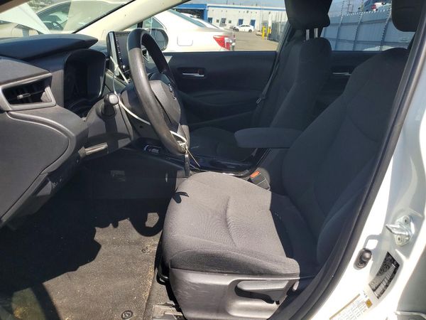 2021 TOYOTA COROLLA — DENT