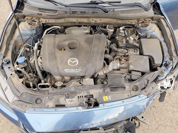 2018 MAZDA 3 — Engine bay