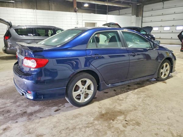 2012 TOYOTA COROLLA