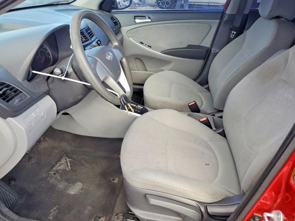 2014 HYUNDAI ACCENT — DENT